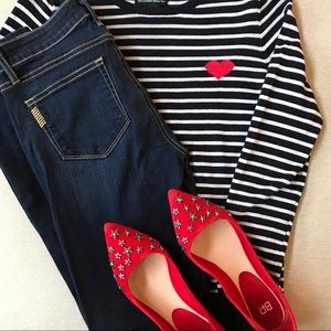 SOLD PAIGE Skyline Skinny Jeans Maggie